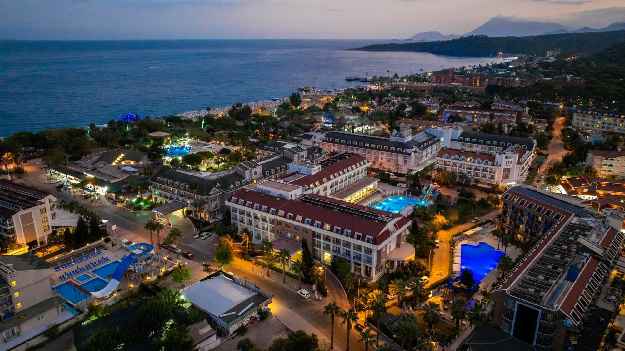 White Lilyum Hotel Antalya Exteriér fotografie